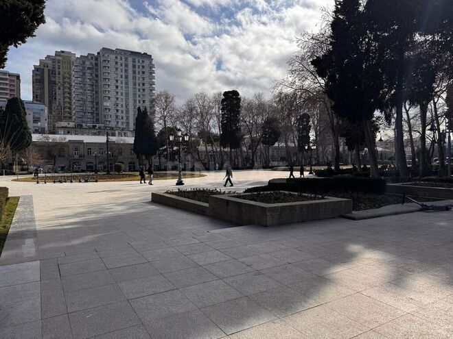 3 otaqlı köhnə tikili - 28 May m. - 100 m² (25)