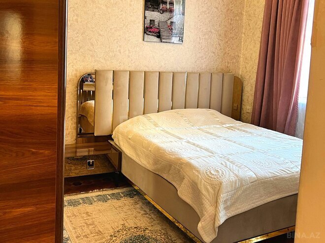 Satılır 7 otaqlı həyət evi/bağ evi 350 m², M.Ə.Rəsulzadə q., photo 14 from 24