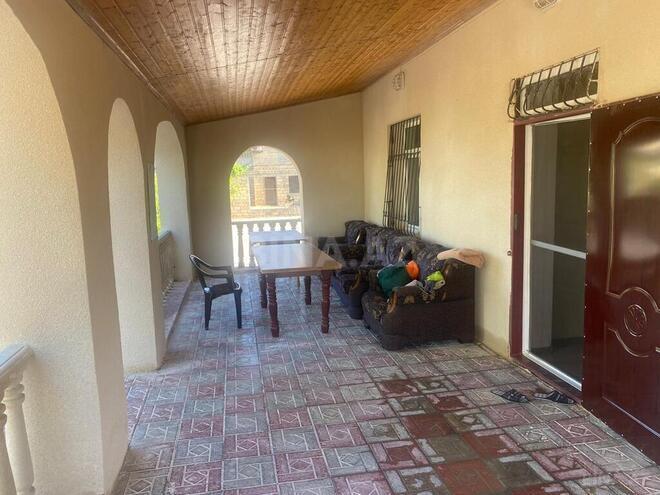 5 otaqlı həyət evi/bağ evi - Novxanı q. - 150 m² (17)
