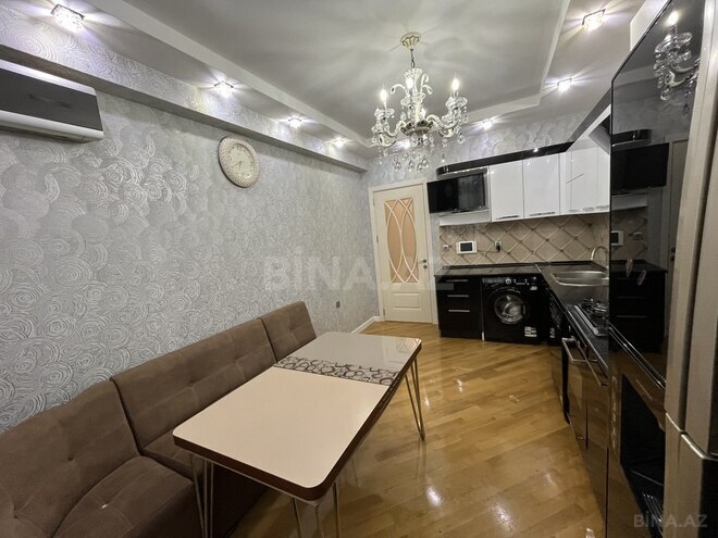 3 otaqlı yeni tikili - İnşaatçılar m. - 135 m² (8)