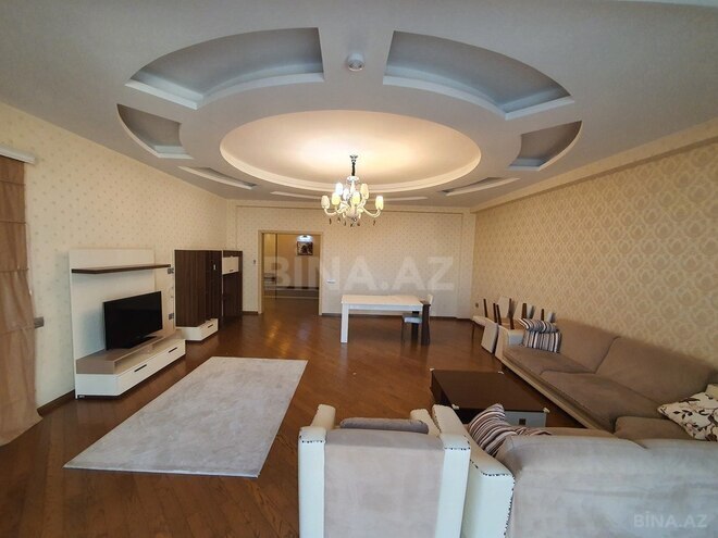 4 otaqlı yeni tikili - 28 May m. - 250 m² (1)