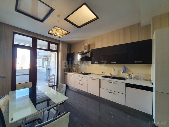 4 otaqlı yeni tikili - 28 May m. - 250 m² (10)