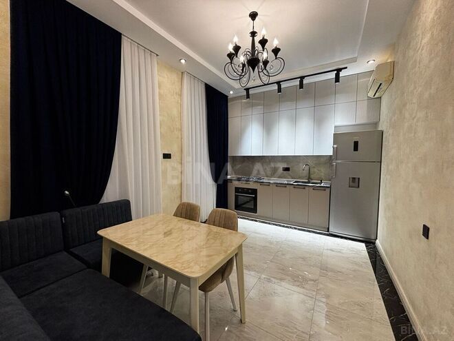 4 otaqlı həyət evi/bağ evi - Mərdəkan q. - 200 m² (23)