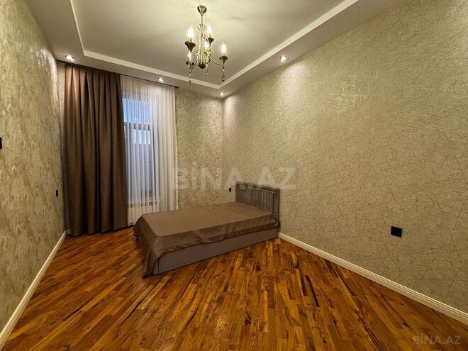 4 otaqlı həyət evi/bağ evi - Mərdəkan q. - 200 m² (21)
