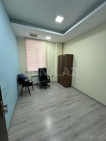 Obyekt - İnşaatçılar m. - 450 m² (14)