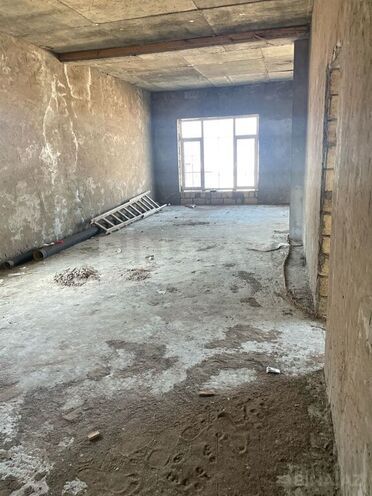 6 otaqlı həyət evi/bağ evi - Novxanı q. - 600 m² (13)