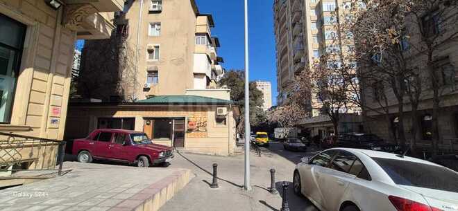 Obyekt - İnşaatçılar m. - 55 m² (2)