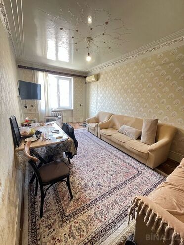 3 otaqlı köhnə tikili - 20 Yanvar m. - 90 m² (1)