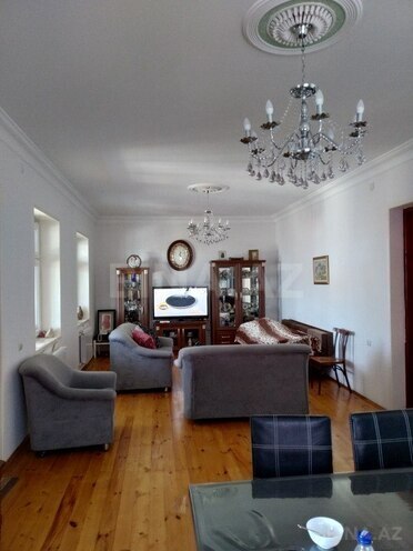 6 otaqlı həyət evi/bağ evi - Əhmədli m. - 200 m² (16)