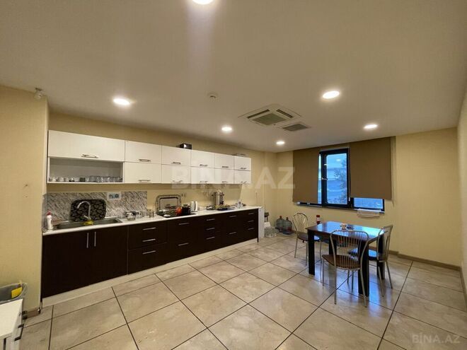 20 otaqlı ofis - Elmlər Akademiyası m. - 1650 m² (9)