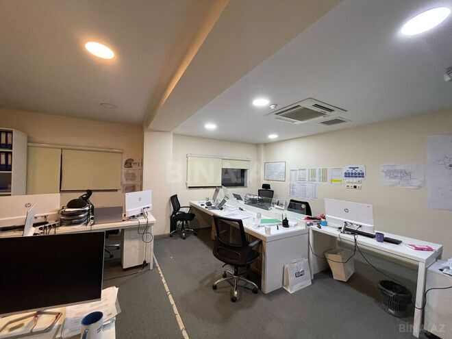20 otaqlı ofis - Elmlər Akademiyası m. - 1650 m² (23)