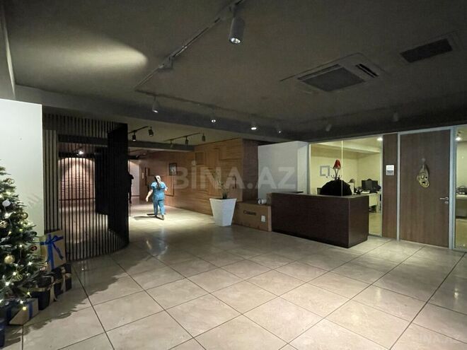 20 otaqlı ofis - Elmlər Akademiyası m. - 1650 m² (19)