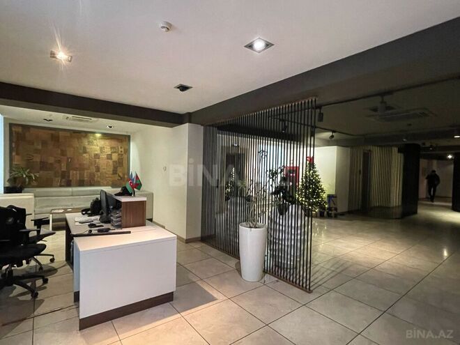 20 otaqlı ofis - Elmlər Akademiyası m. - 1650 m² (20)