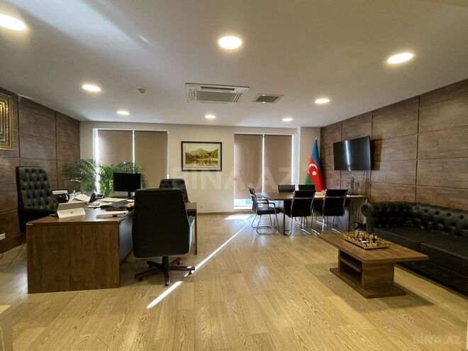 20 otaqlı ofis - Elmlər Akademiyası m. - 1650 m² (1)