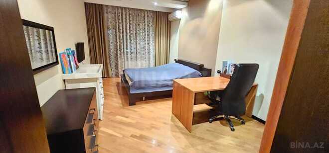 3-комн. новостройка - м. 28 мая - 170 м² (15)