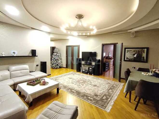 3-комн. новостройка - м. 28 мая - 170 м² (1)