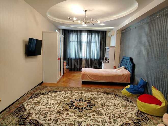 3-комн. новостройка - м. 28 мая - 170 м² (10)