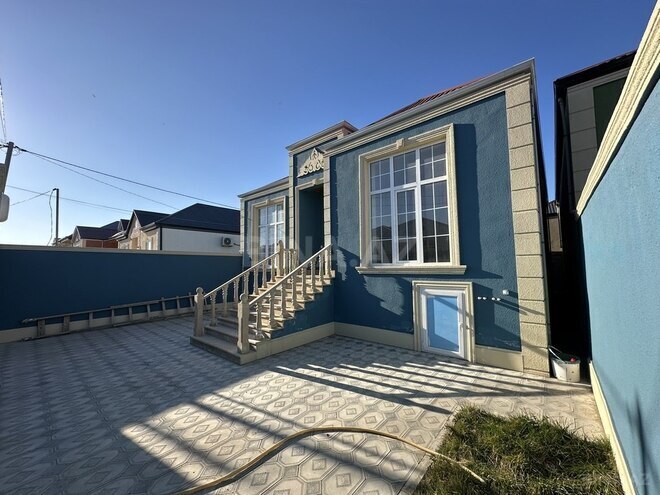 4 otaqlı həyət evi/bağ evi - Savalan q. - 135 m² (1)