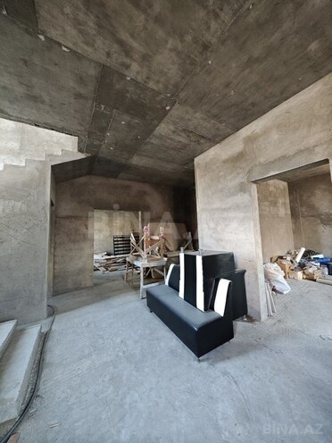 7 otaqlı həyət evi/bağ evi - Bakıxanov q. - 500 m² (4)