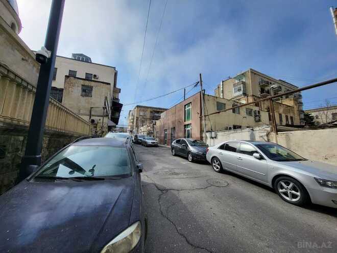 Obyekt - Nizami m. - 300 m² (2)