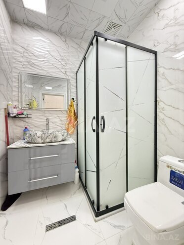 4 otaqlı həyət evi/bağ evi - Şüvəlan q. - 160 m² (16)