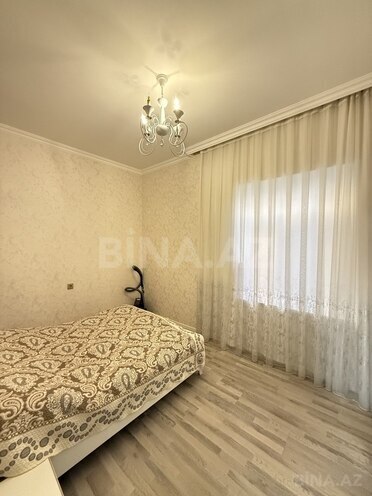 4 otaqlı həyət evi/bağ evi - Şüvəlan q. - 160 m² (19)
