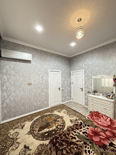 4 otaqlı həyət evi/bağ evi - Şüvəlan q. - 160 m² (18)