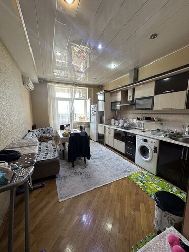 Продаётся 3-комн. новостройка 122 м², м. Иншаатчылар, photo 1 from 10