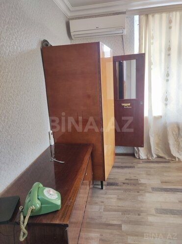 1 otaqlı köhnə tikili - İnşaatçılar m. - 40 m² (9)