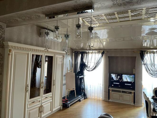 4 otaqlı yeni tikili - İnşaatçılar m. - 180 m² (18)