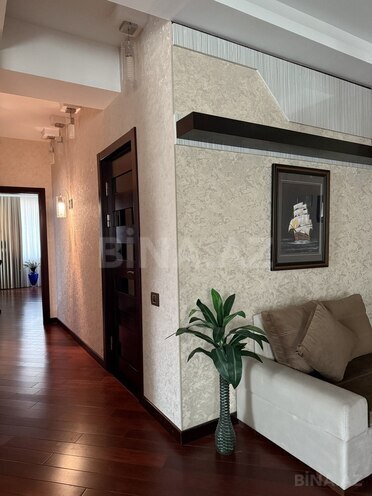 3 otaqlı yeni tikili - Şah İsmayıl Xətai m. - 160 m² (18)