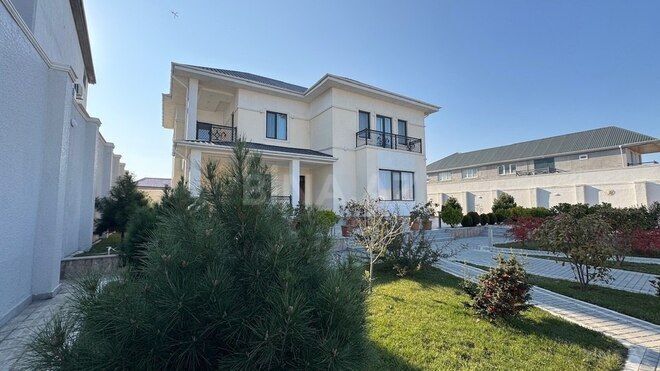 6 otaqlı həyət evi/bağ evi - Buzovna q. - 400 m² (1)