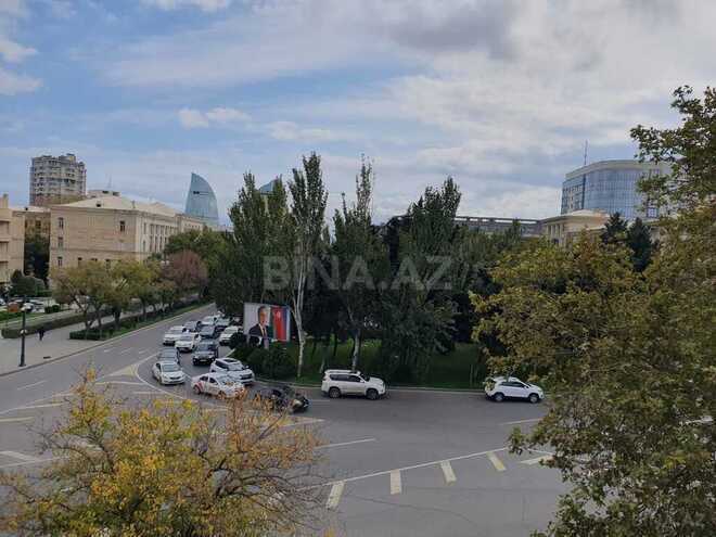 3-комн. вторичка - м. Элмляр Академиясы - 87 м² (2)