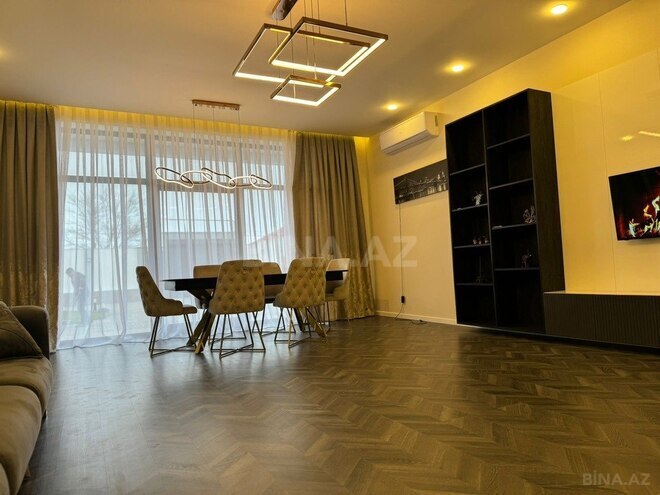 4 otaqlı həyət evi/bağ evi - Şüvəlan q. - 250 m² (6)