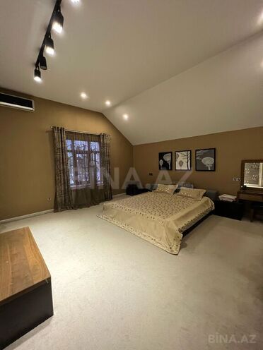 6 otaqlı həyət evi/bağ evi - Şüvəlan q. - 400 m² (18)