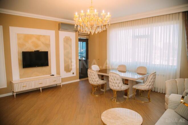 3 otaqlı yeni tikili - 8 Noyabr m. - 160 m² (15)