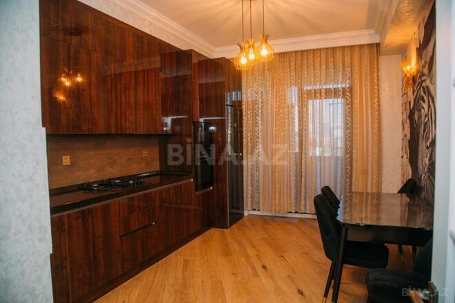 3 otaqlı yeni tikili - 8 Noyabr m. - 160 m² (4)