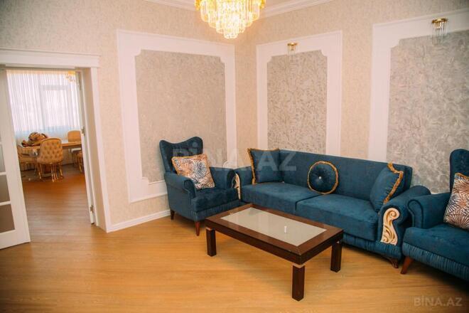3 otaqlı yeni tikili - 8 Noyabr m. - 160 m² (17)