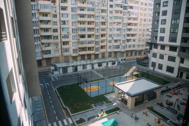 3 otaqlı yeni tikili - 8 Noyabr m. - 160 m² (1)