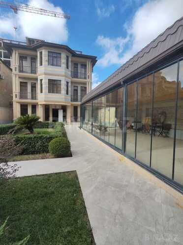 8 otaqlı həyət evi/bağ evi - Bakıxanov q. - 470 m² (17)