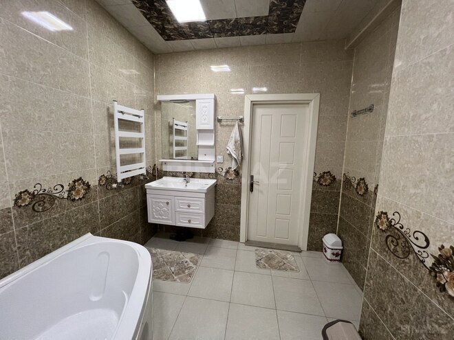 3 otaqlı yeni tikili - Yeni Yasamal q. - 130 m² (10)