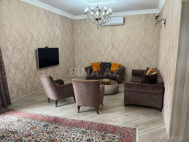 6 otaqlı həyət evi/bağ evi - Mərdəkan q. - 230 m² (13)