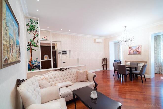 İcarəyə verilir 3 otaqlı köhnə tikili 90 m², Sahil m., photo 7 from 19