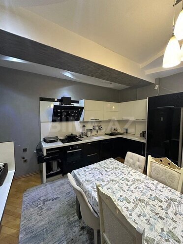 5 otaqlı yeni tikili - Nizami m. - 172 m² (25)
