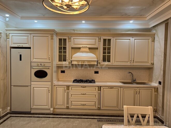 10 otaqlı həyət evi/bağ evi - Xətai r. - 750 m² (10)