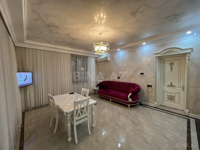 10 otaqlı həyət evi/bağ evi - Xətai r. - 750 m² (11)