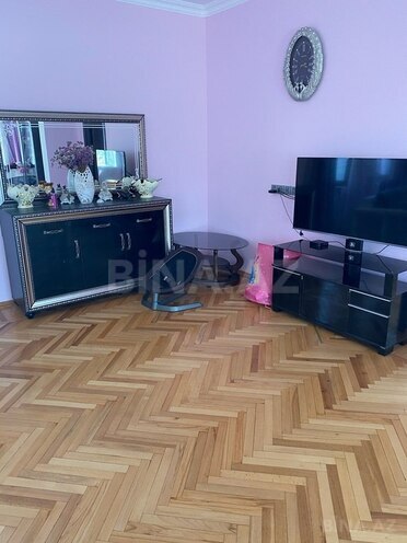 8-комн. дом/дача - пос. Шувеляны - 280 м² (10)