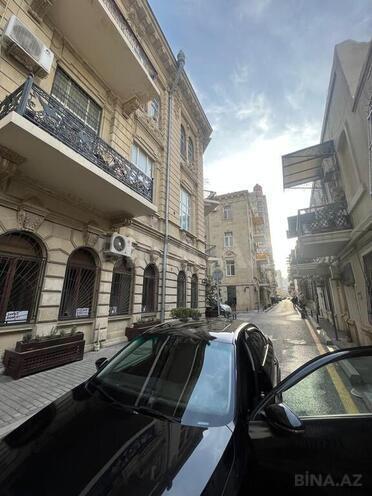 3 otaqlı köhnə tikili - Sahil m. - 72 m² (15)