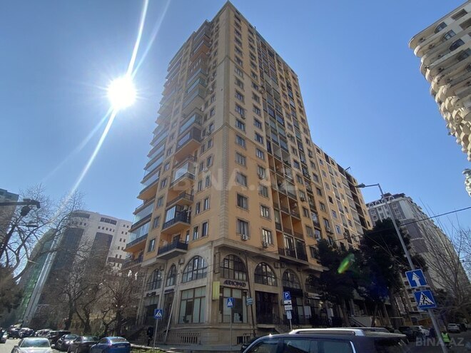 3 otaqlı yeni tikili - Nəsimi r. - 146 m² (1)