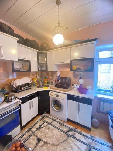 5 otaqlı həyət evi/bağ evi - Həzi Aslanov q. - 180 m² (15)